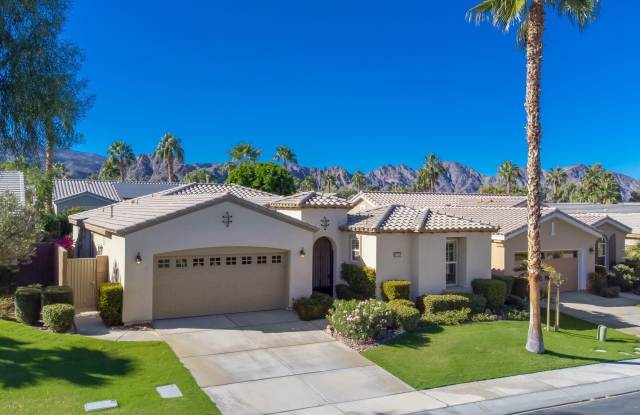 60179 Honeysuckle Street