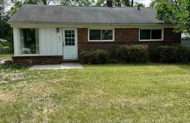 Photo of 4811 Summerhill Dr