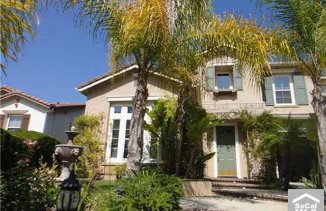 Gorgeous 5 bedroom Anaheim Hills home for lease with pool and views!