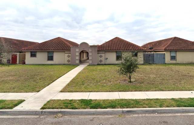 Photo of 207 S Ridge Ln