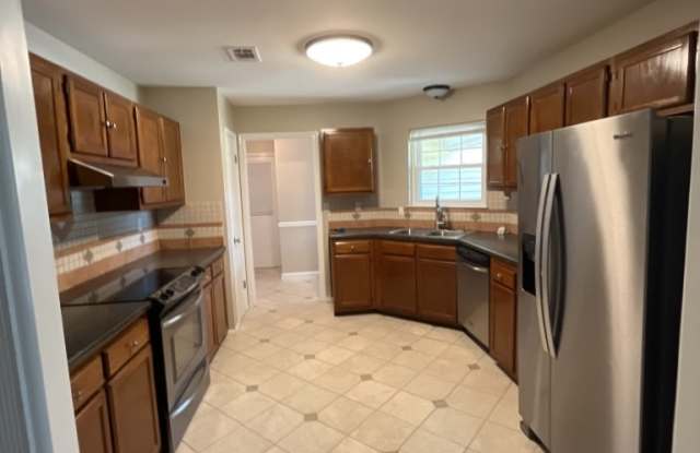 317 Springwood Circle