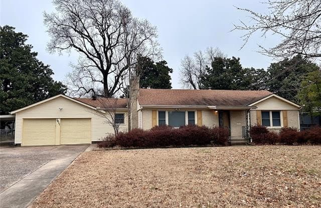 3011 S Peoria Avenue - 3011 South Peoria Avenue, Tulsa, OK 74114