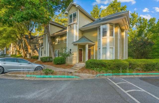 Photo of 502 Ivy Green Ln SE