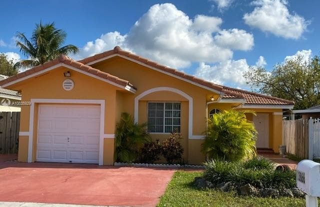 13866 SW 155th Ter - 13866 Southwest 155th Terrace, Richmond West, FL 33177