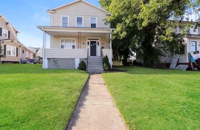 6903 Holabird Avenue