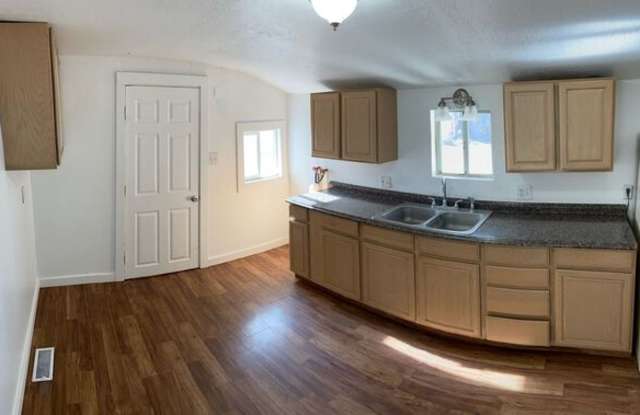 2964 South 8850 West