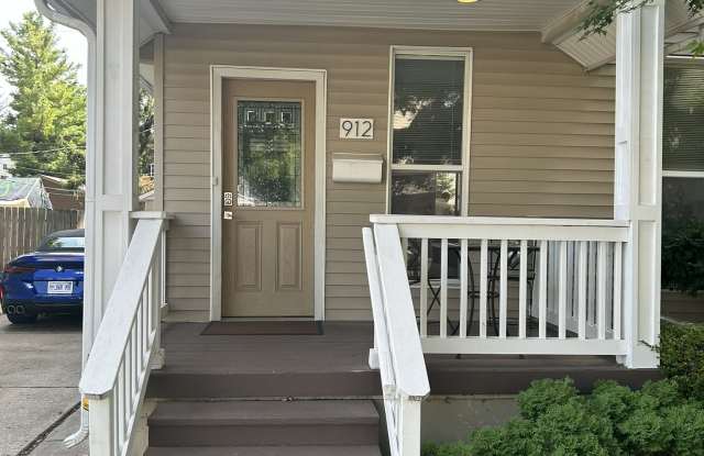 912 Humphrey Ave