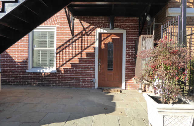 2920 Sherman Avenue NW Apt. B