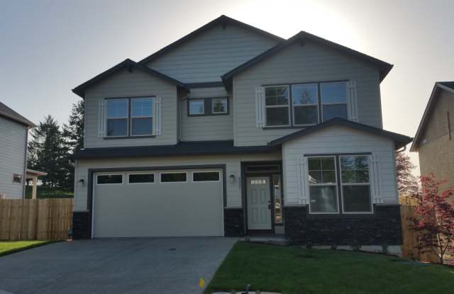 Beautiful 4BR in Camas! Modern Finishes! Close to Shopping & I-5! Schedule a tour today!