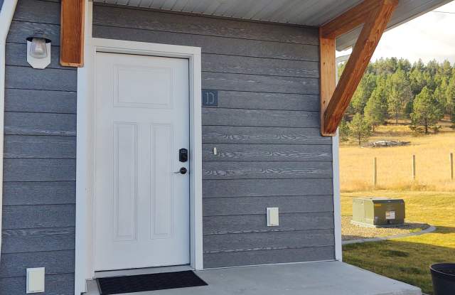 Photo of 2297 Deerfield Lane