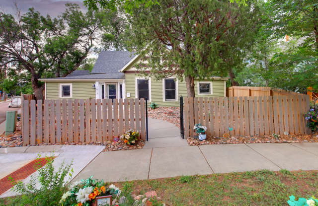 1017 W Kiowa St - 1017 West Kiowa Street, Colorado Springs, CO 80904