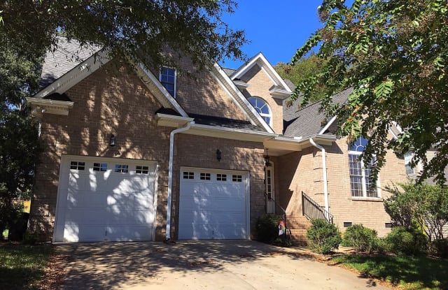 213 Kilgore Farms Circle - 213 Kilgore Farms Circle, Five Forks, SC 29681