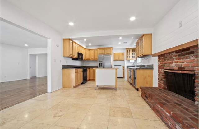 510 South Sparks Street