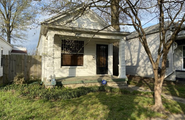 1135 Ash St - 1135 Ash Street, Louisville, KY 40217