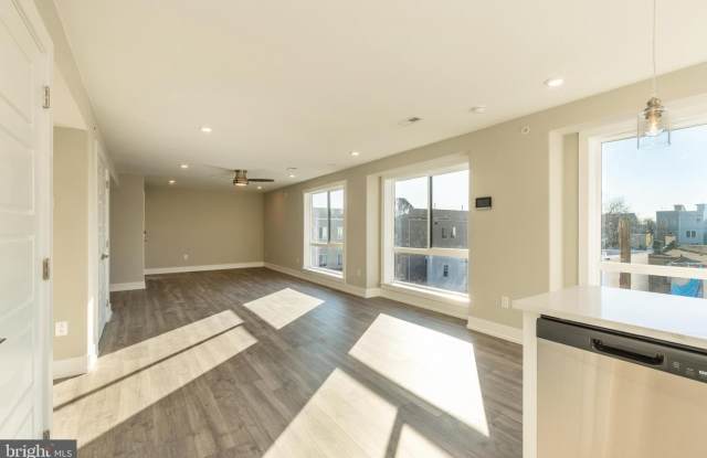 Photo of 2517 N HOPE ST #5