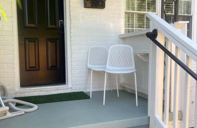 1003 Andrill Terrace