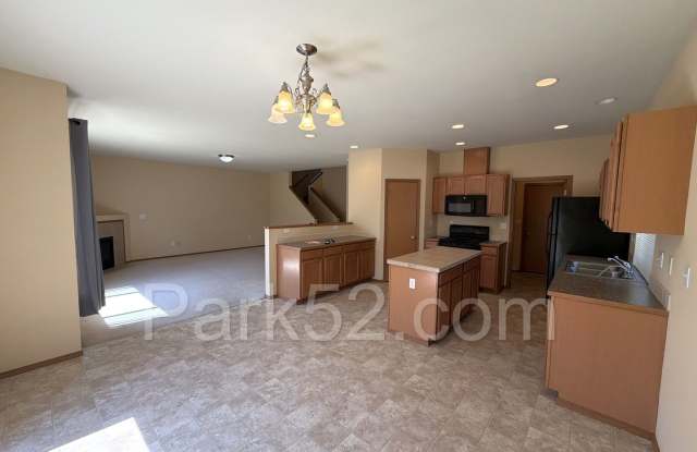 4 Bedroom 2 Bathroom Single Family Puyallup Home