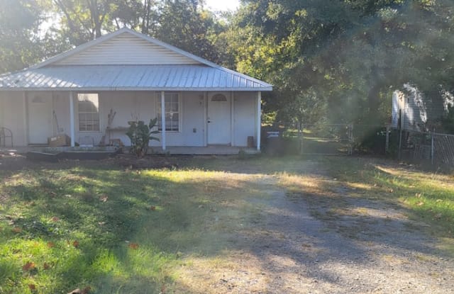 1512 Stamps Street - 1512 Stamps Street, Jacksonville, AR 72076