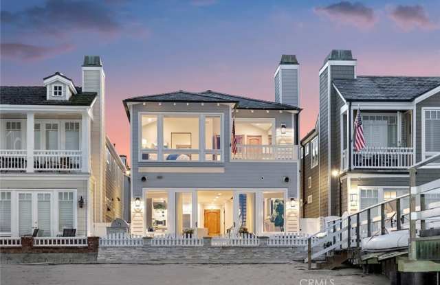 423 E Edgewater