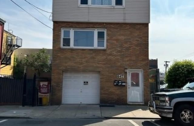 647 61ST ST - 647 61st Street, West New York, NJ 07093