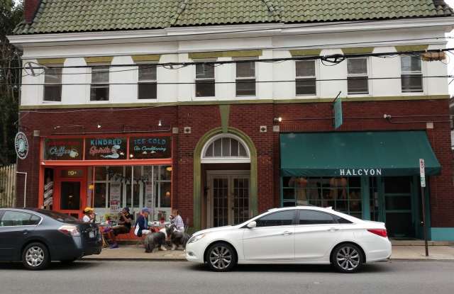 117 N. Robinson St.