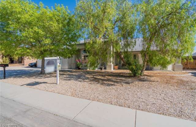 3611 Rose Drive