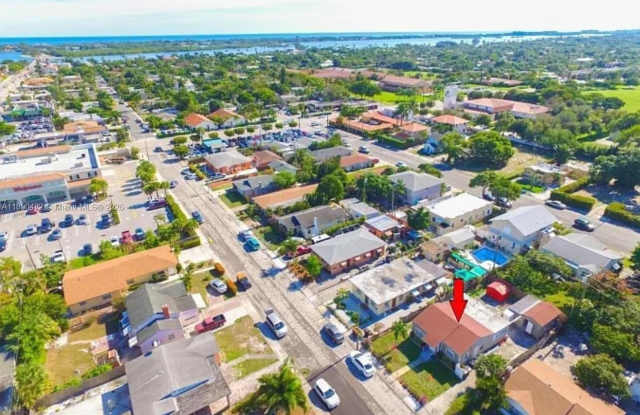 Photo of 438 Malverne Rd