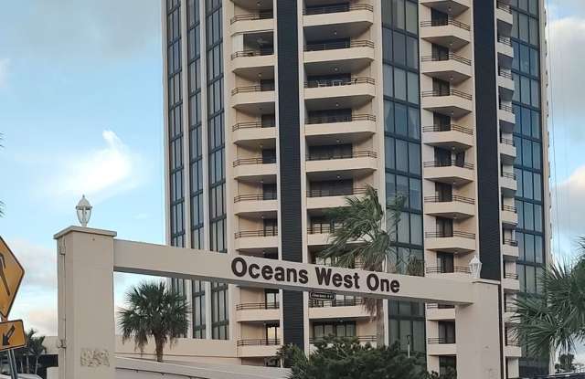 Furnished 3rd Floor Condo Overlooking The Golf Course
