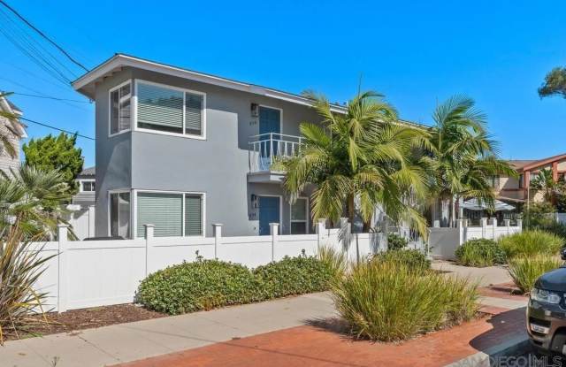 Photo of 854 Olive Avenue