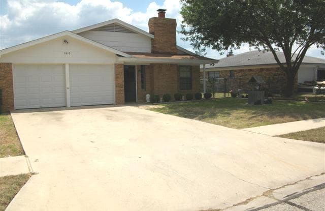 1810 Galaxy Dr - 1810 Galaxy Drive, Killeen, TX 76543