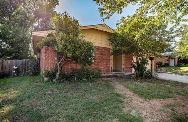 412 Northwest 69th Street