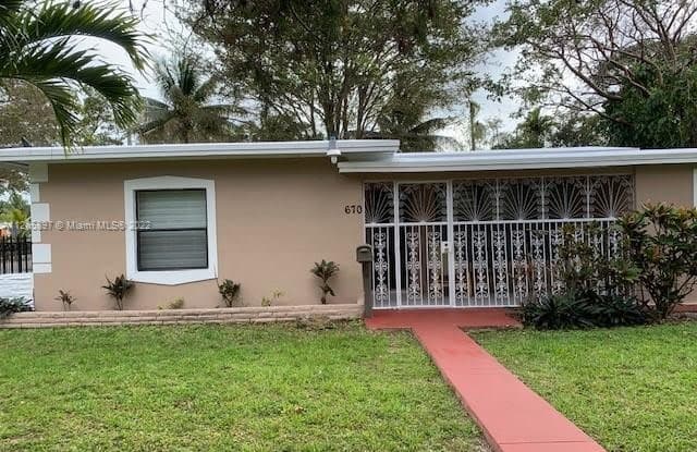 670 NE 143rd St - 670 NE 143rd St, North Miami, FL 33161