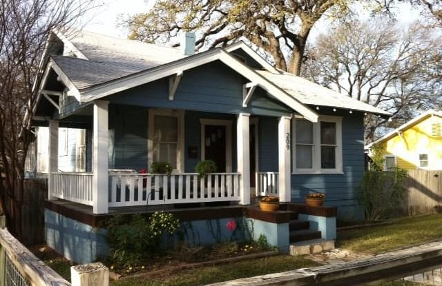 209 E 35th ST - 209 East 35th Street, Austin, TX 78705