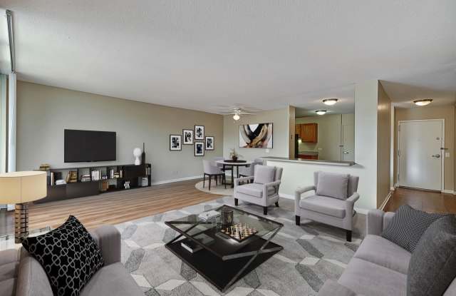 Photo of 2200 Grace