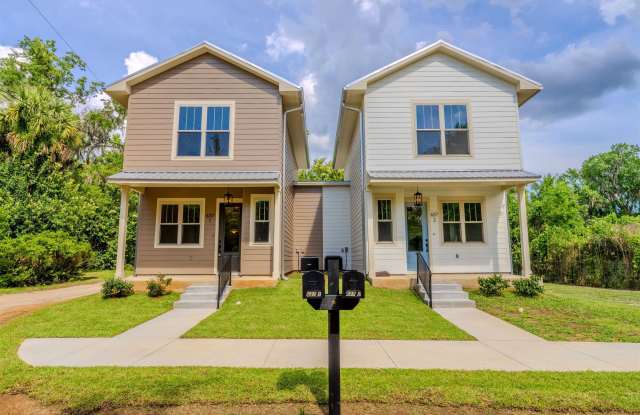 Photo of 637 E Seaboard Street unit: 2