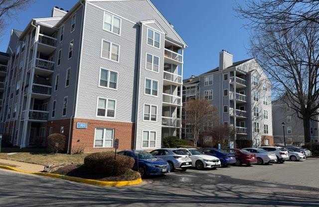 3175 SUMMIT SQUARE Drive unit: 5-C1