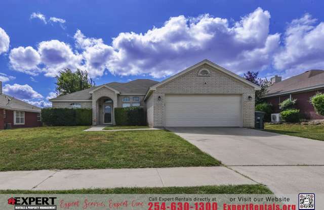 Charming 3 Bedroom Home with Modern Amenities in Killeen's Desirable Neighborhood! photos photos