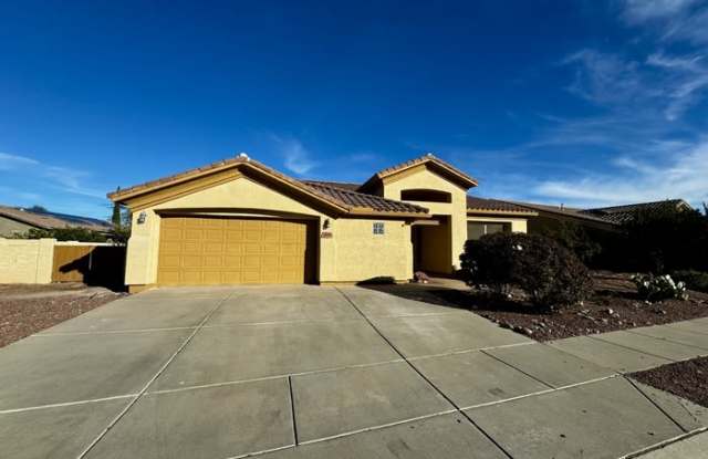 8916 North Silver Moon Way