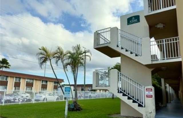 Photo of 5500 SW 77th Ct