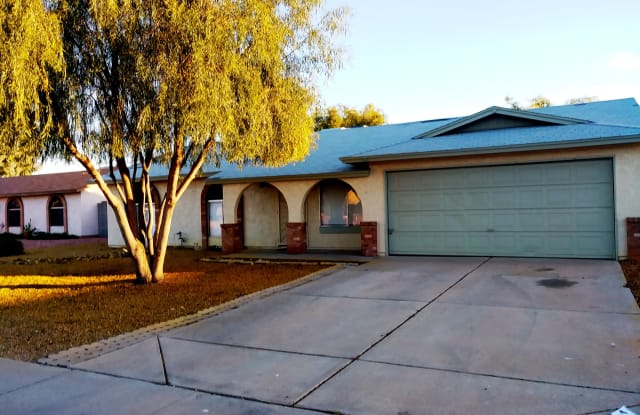 8527 W Golden Ln - 8527 West Golden Lane, Peoria, AZ 85345