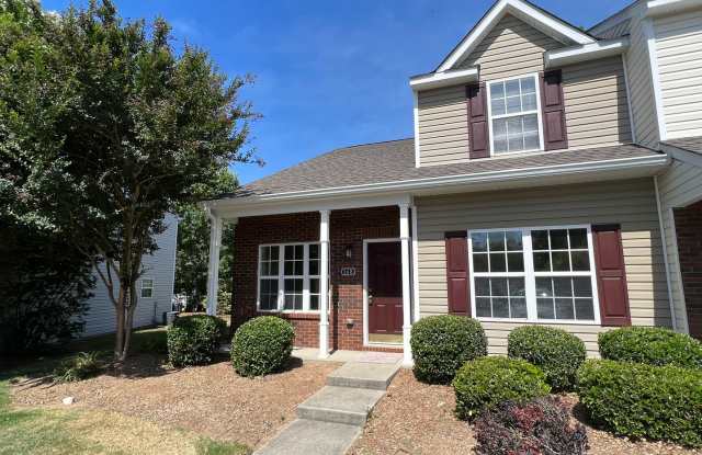 Exclusively Offered by Muse Realty, LLC