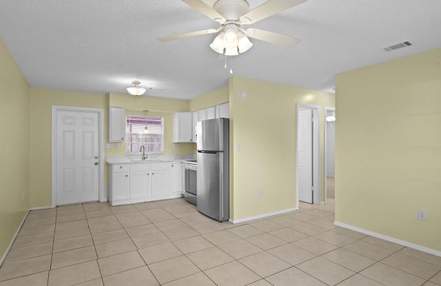 Charming 2 bedroom in the heart of Kissimmee available for rent!