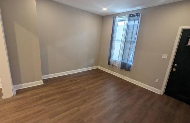 2747 N JUDSON STREET