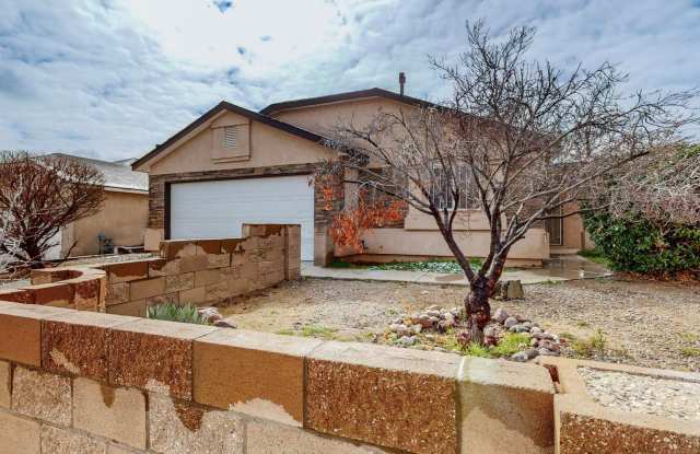 NORTH WEST 3/BD 2/BA 2/CG House