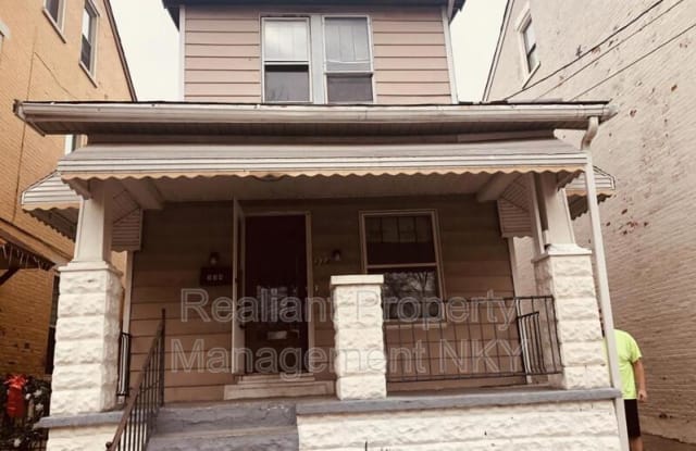 334 E 13th St - 334 East Thirteenth Street, Covington, KY 41011