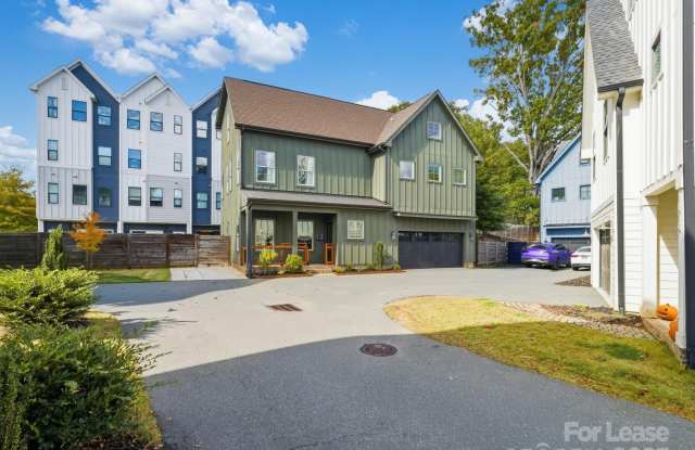 Photo of 1511 Landis Avenue