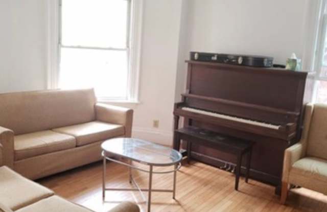 Photo of 18 Verndale St #1A Brookline MA 02446