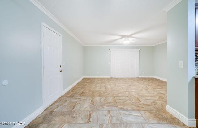 101 Bent Tree Drive unit: 33