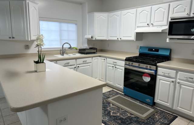 Photo of 2824 Ivory Way