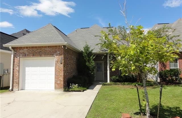 324 LISMORE Lane - 324 Lismore Lane, St. Tammany County, LA 70433